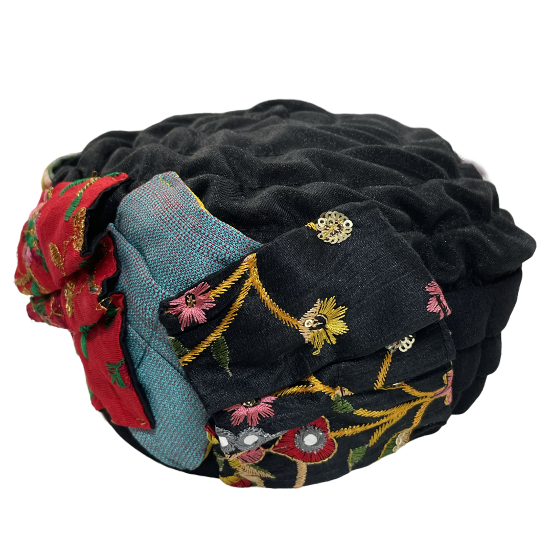 ברט מכווץ נוצה שחור צבעוני (7718507118768)