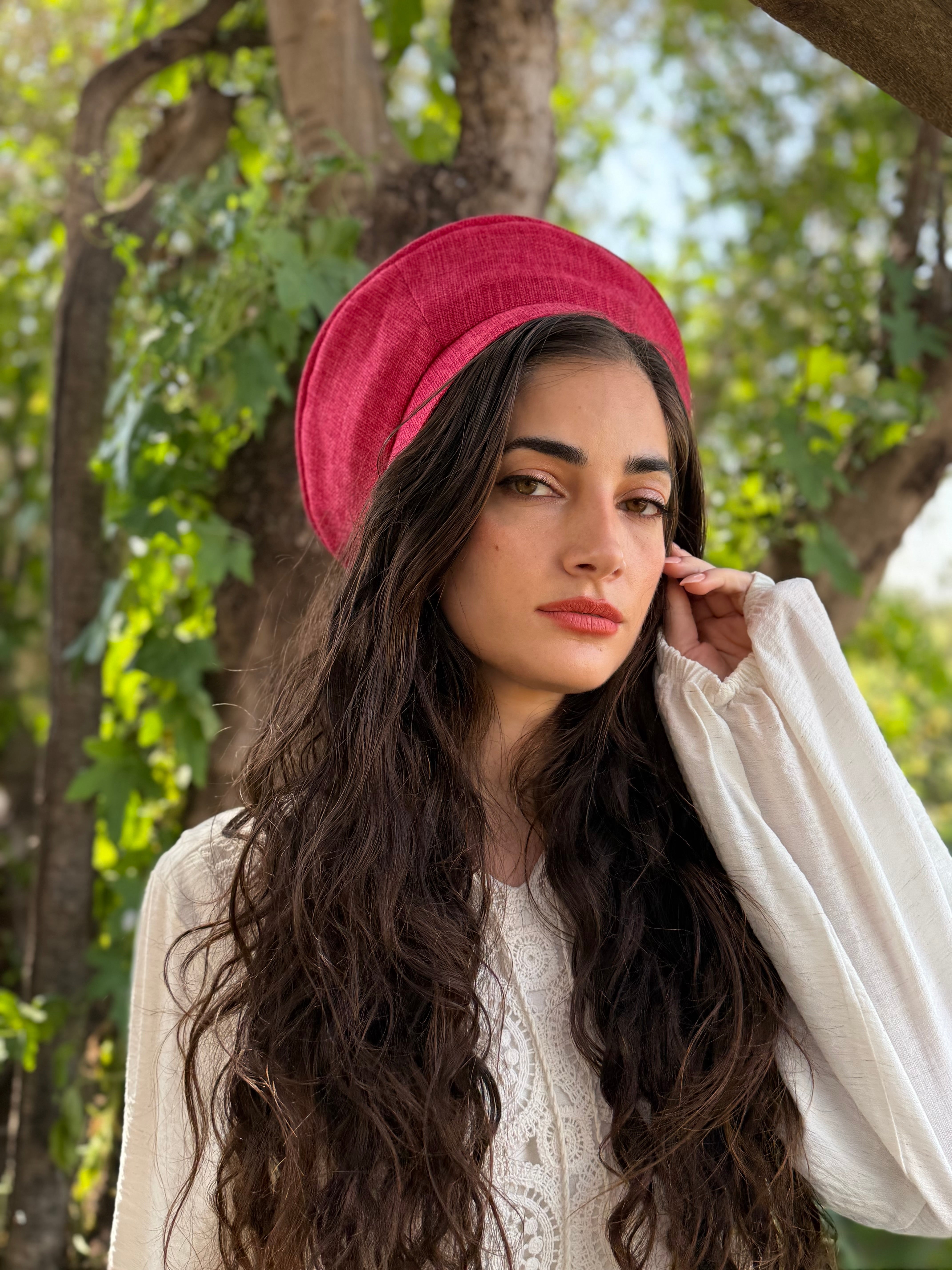 כובע שיק גובלן דובדבן