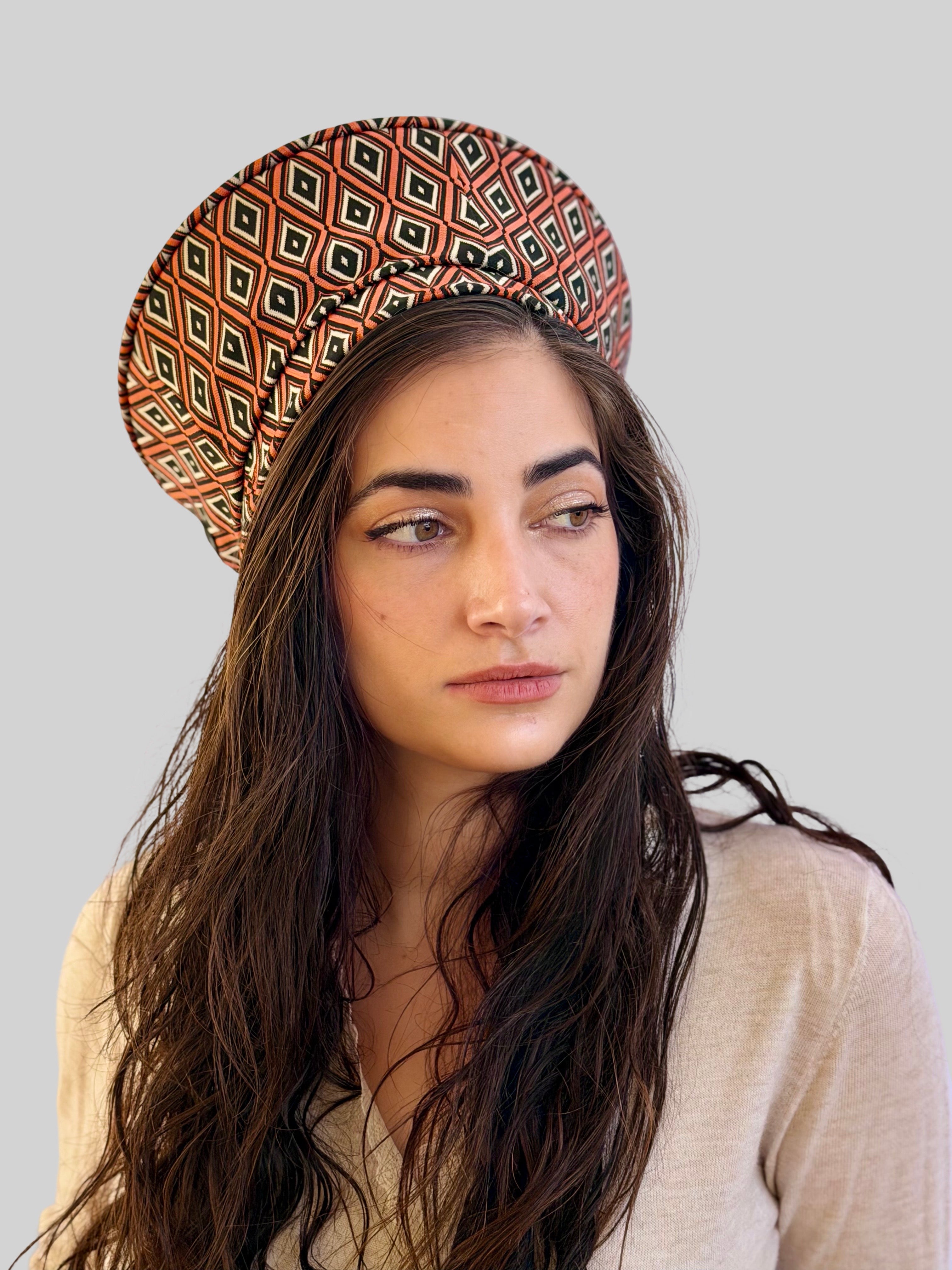 כובע שיק קומפורט גאומטרי כתום