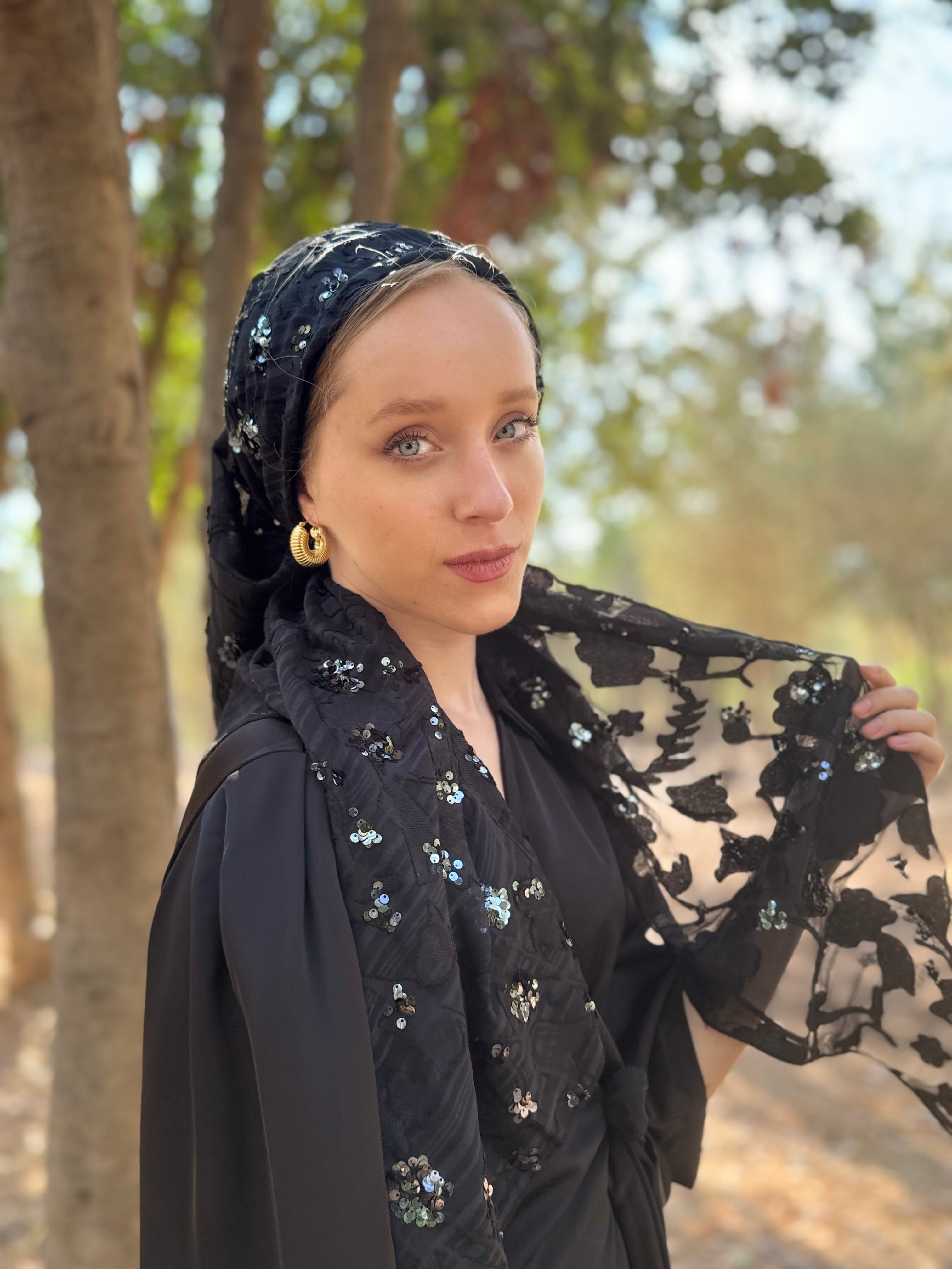 מטפחת ביוטי שחורה משולש (7937001259184)