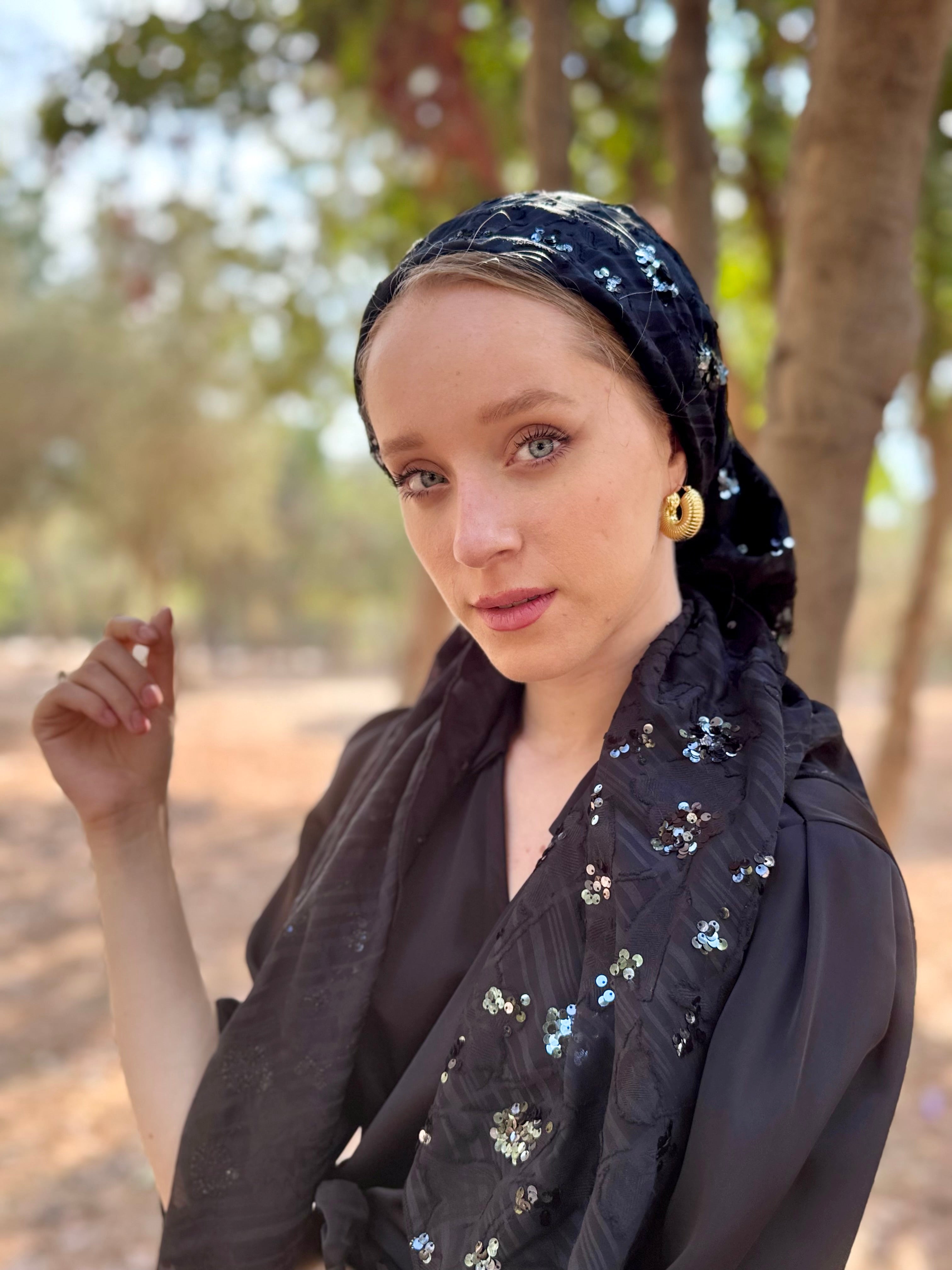 מטפחת ביוטי שחורה משולש (7937001259184)