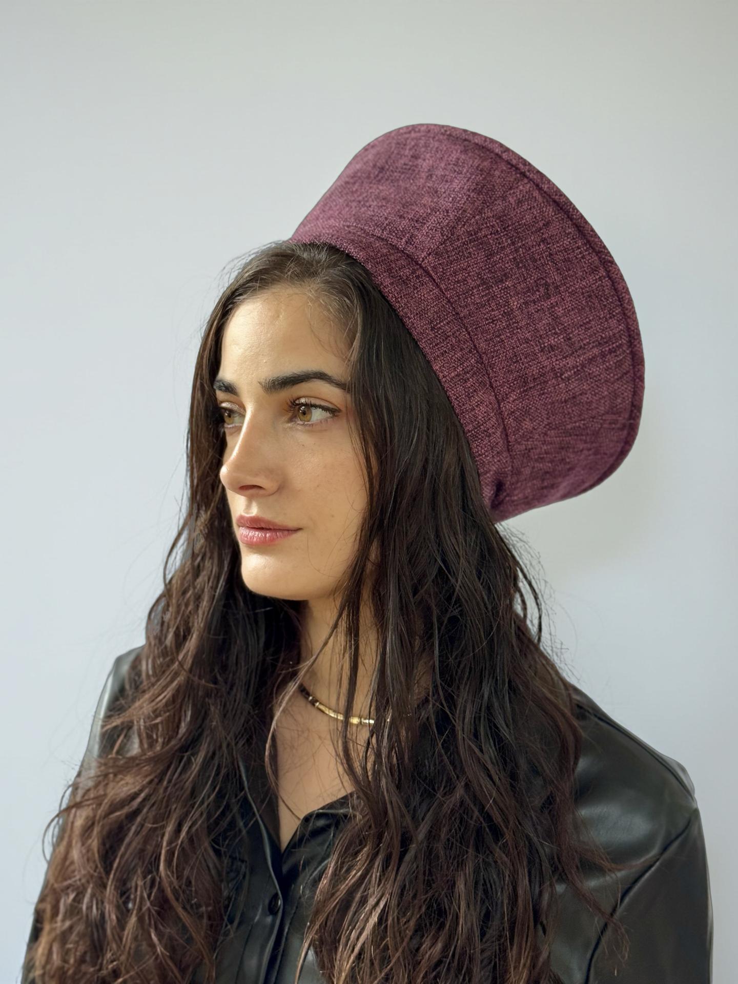 כובע שיק גובלן סגול חציל