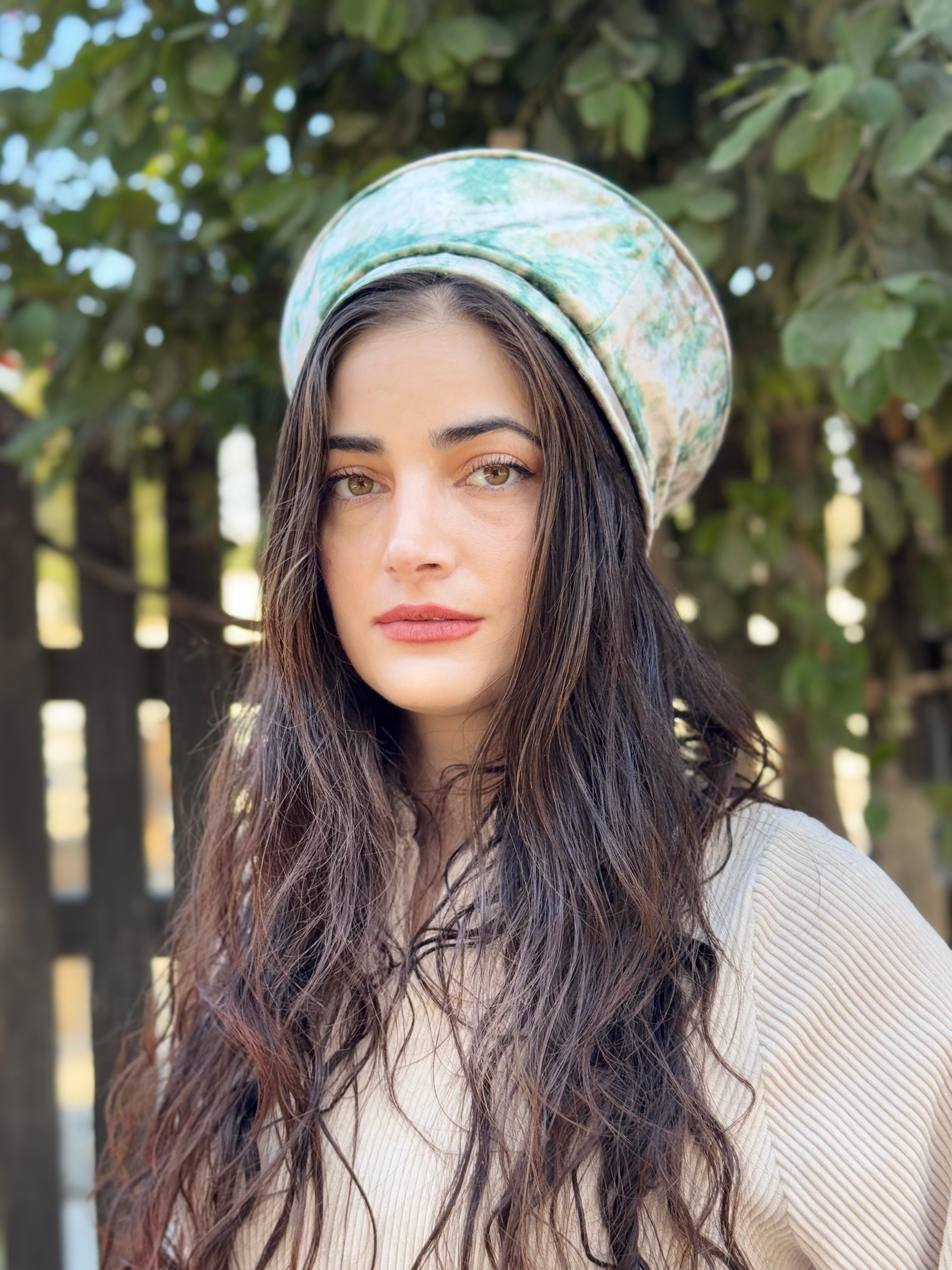  כובע שיק קומפורט קטיפה קרם ירוק (7766368911536)