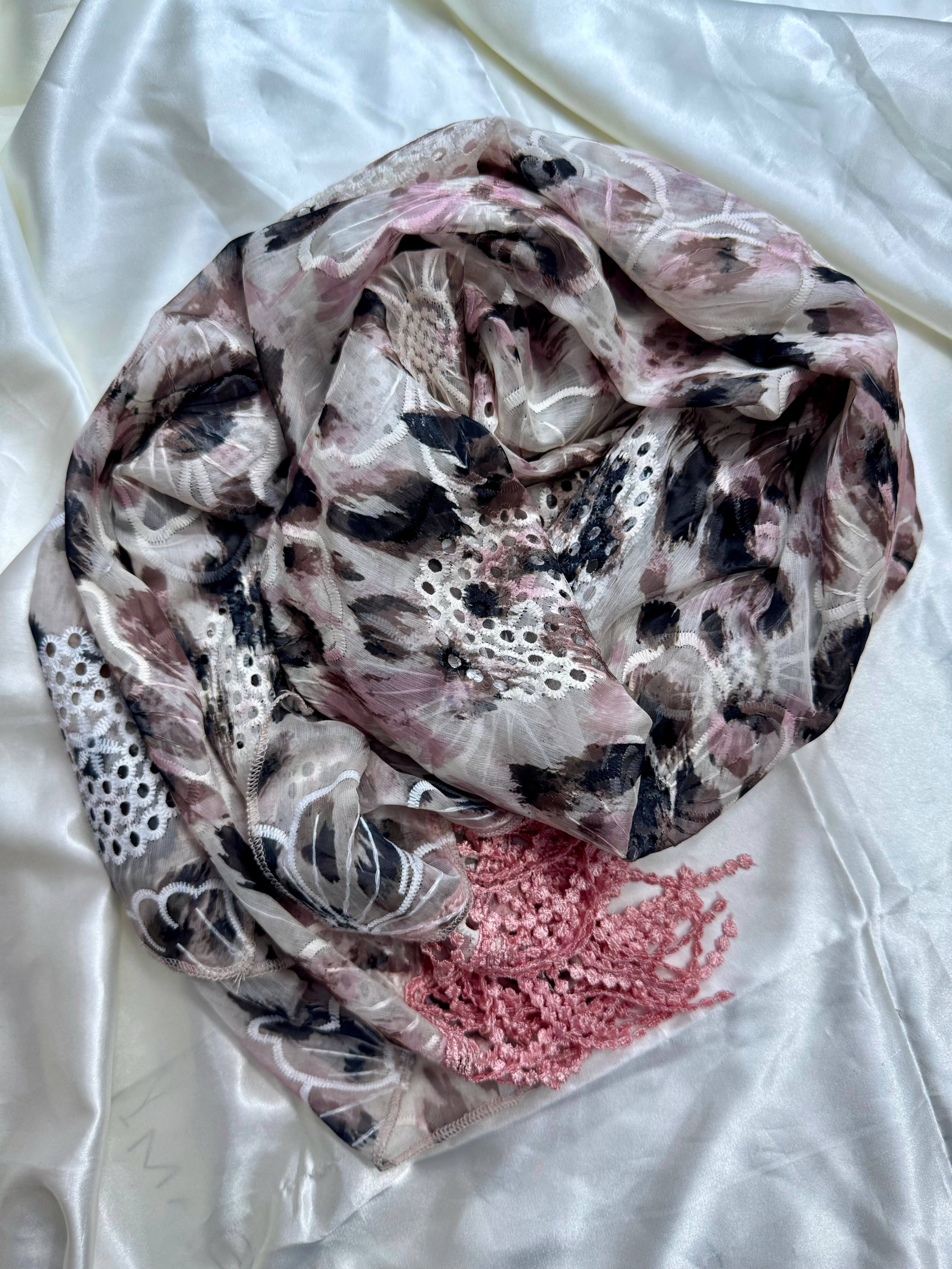 מטפחת פרינט מנומר ורוד לונג (7937017413808)