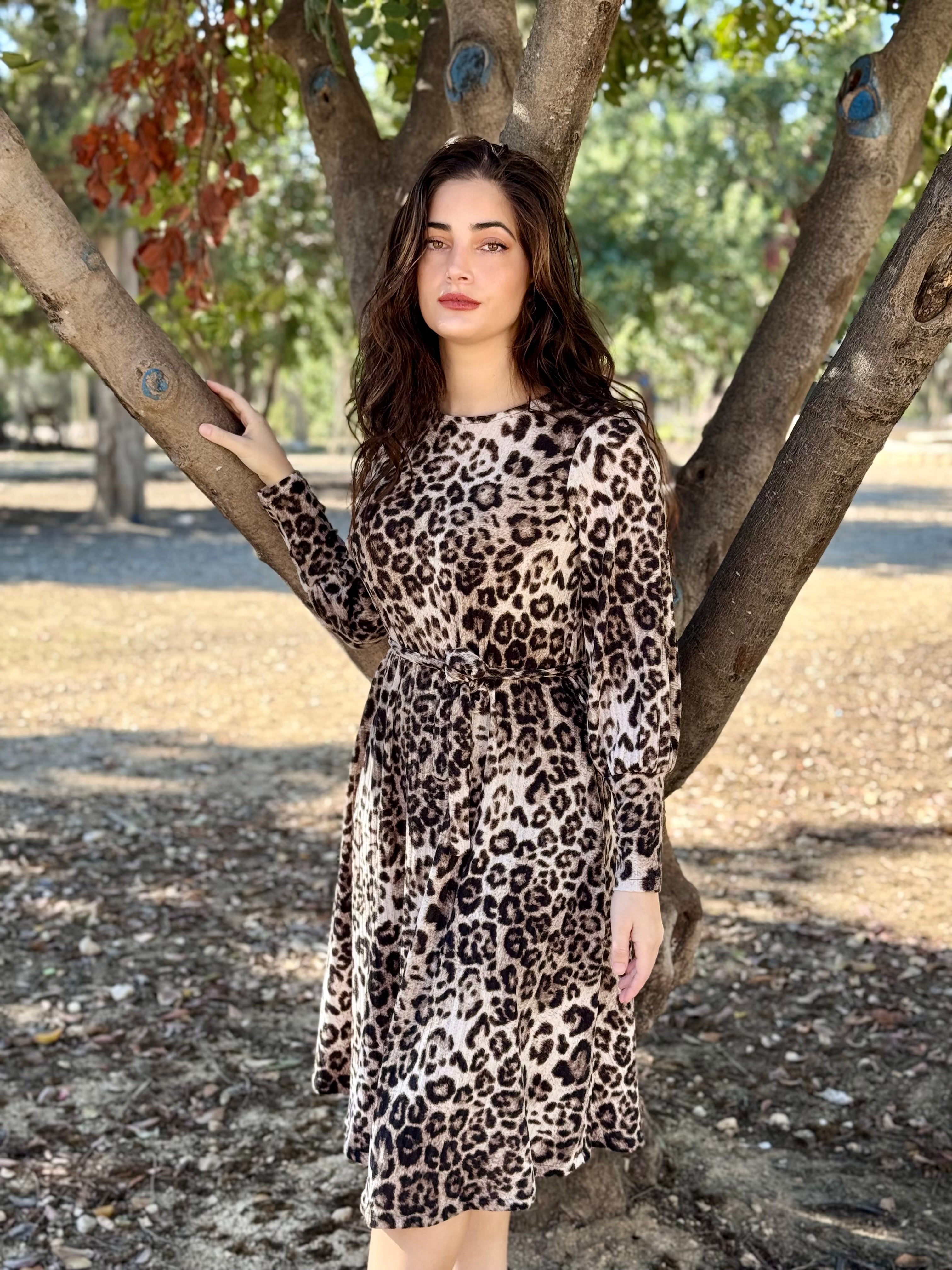 שמלת מיאל מנומר (7767565303984)