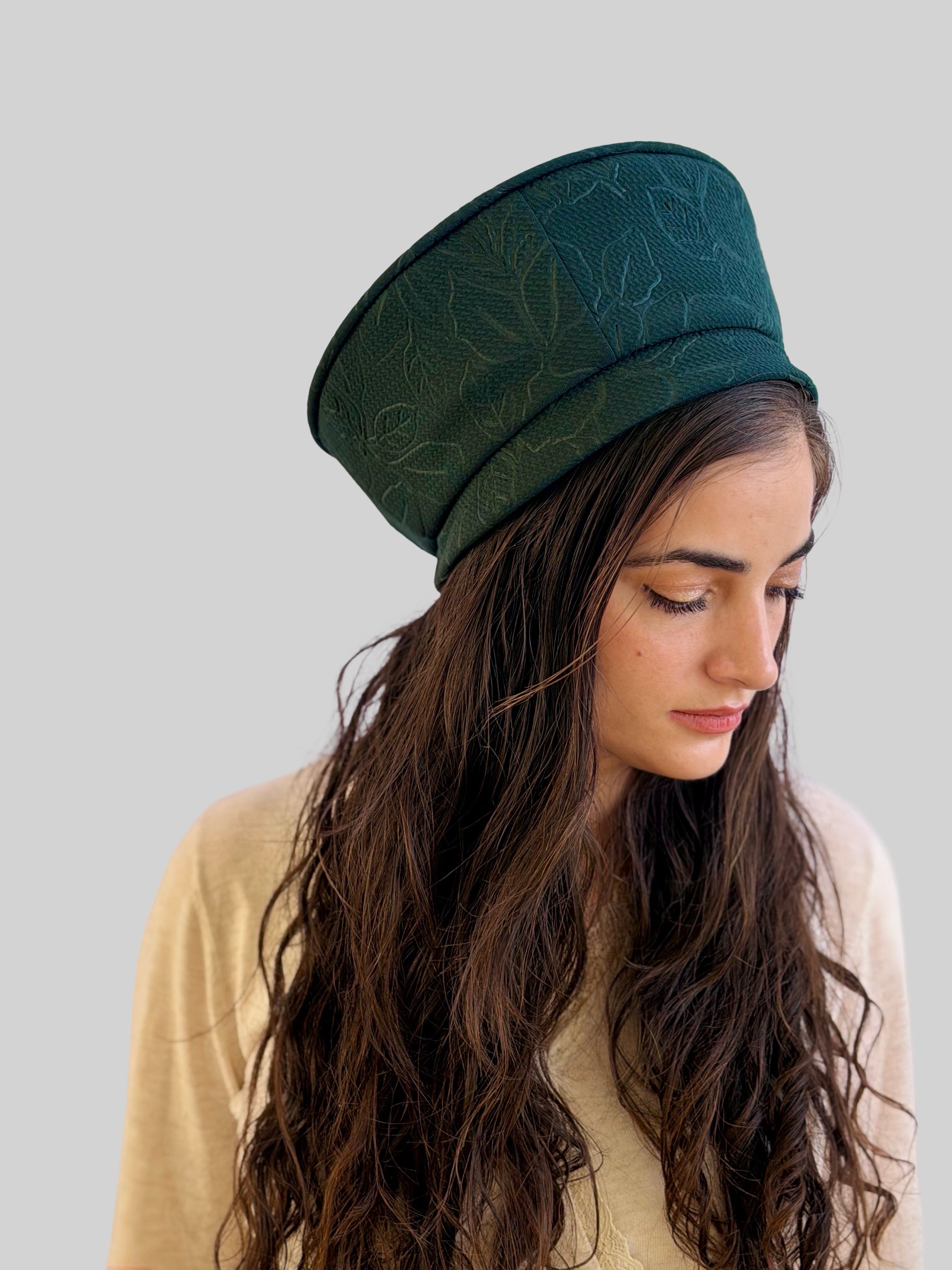 כובע שיק קומפורט פרחים ירוק בקבוק