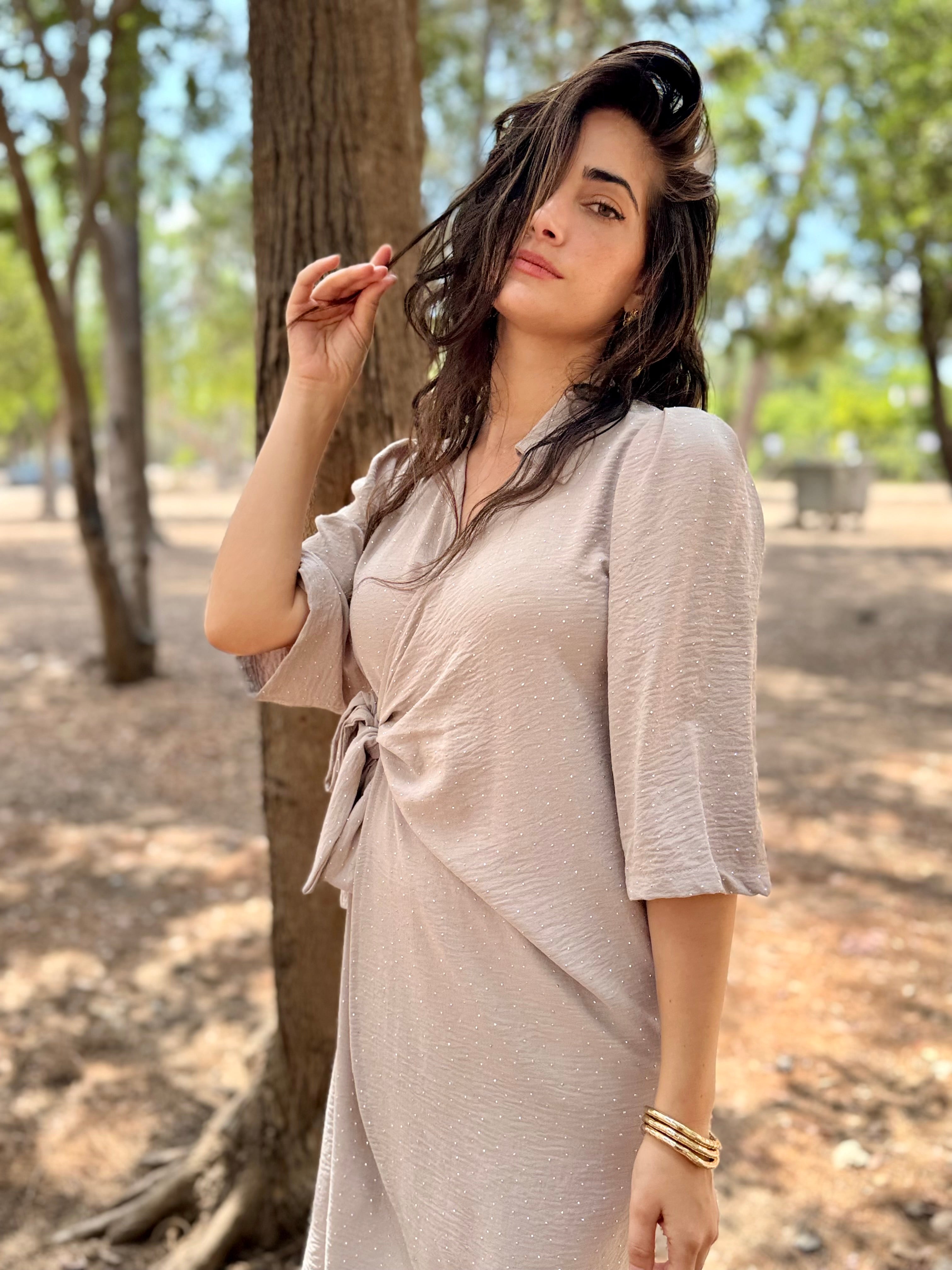 שמלת הלל קרם משובצת אבנים (7939358326960)