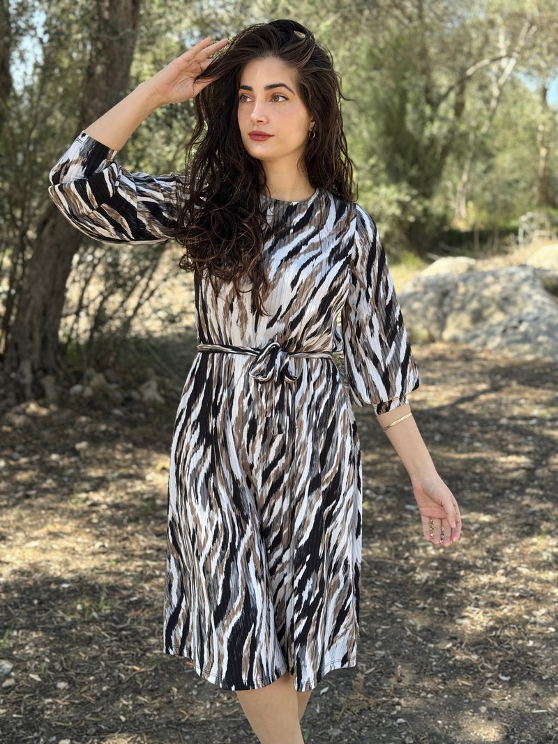⁨⁨⁨שמלת מיאל ריב שחור בז׳ ⁩⁩⁩⁩⁩⁩⁩⁩ (7817986506928)