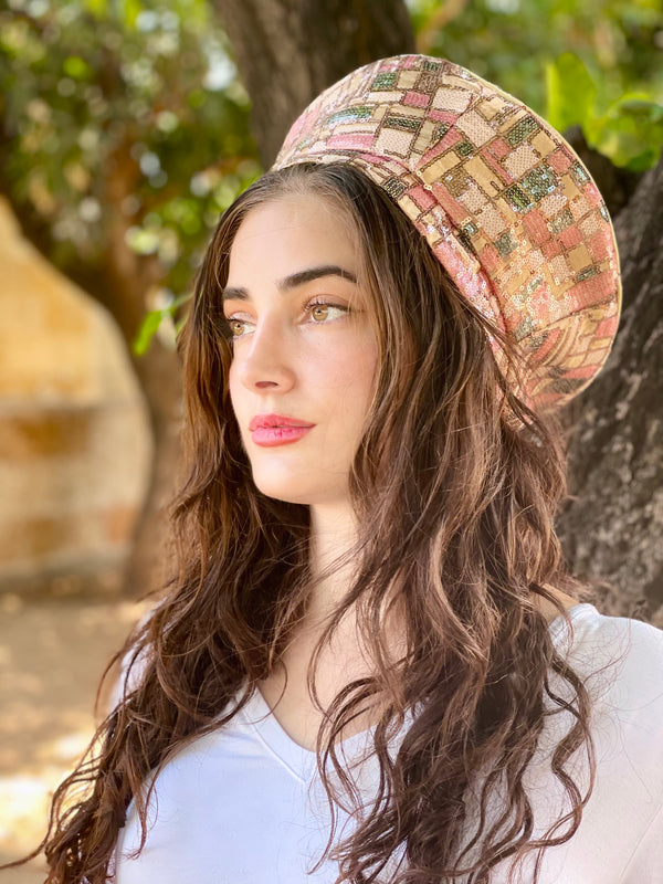 ⁨⁨⁨⁨⁨⁨⁨⁨⁨⁨⁨⁨⁨⁨כובע שיק פייטים רוז גולד ⁩⁩⁩⁩⁩⁩⁩⁩⁩⁩⁩⁩⁩⁩ (7714415902896)