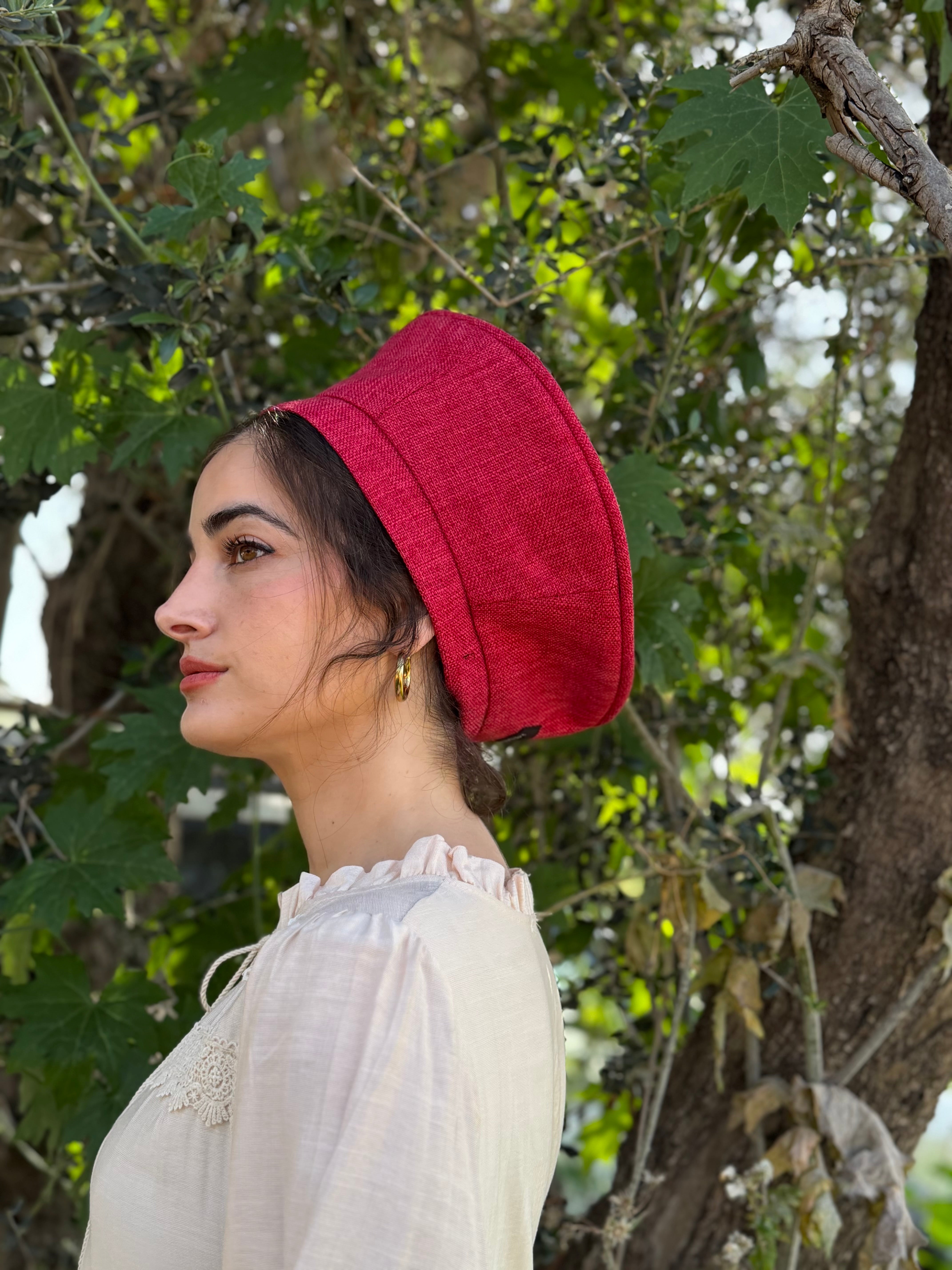 ⁨⁨⁨⁨⁨⁨⁨⁨⁨⁨⁨⁨⁨⁨כובע שיק גובלן דובדבן