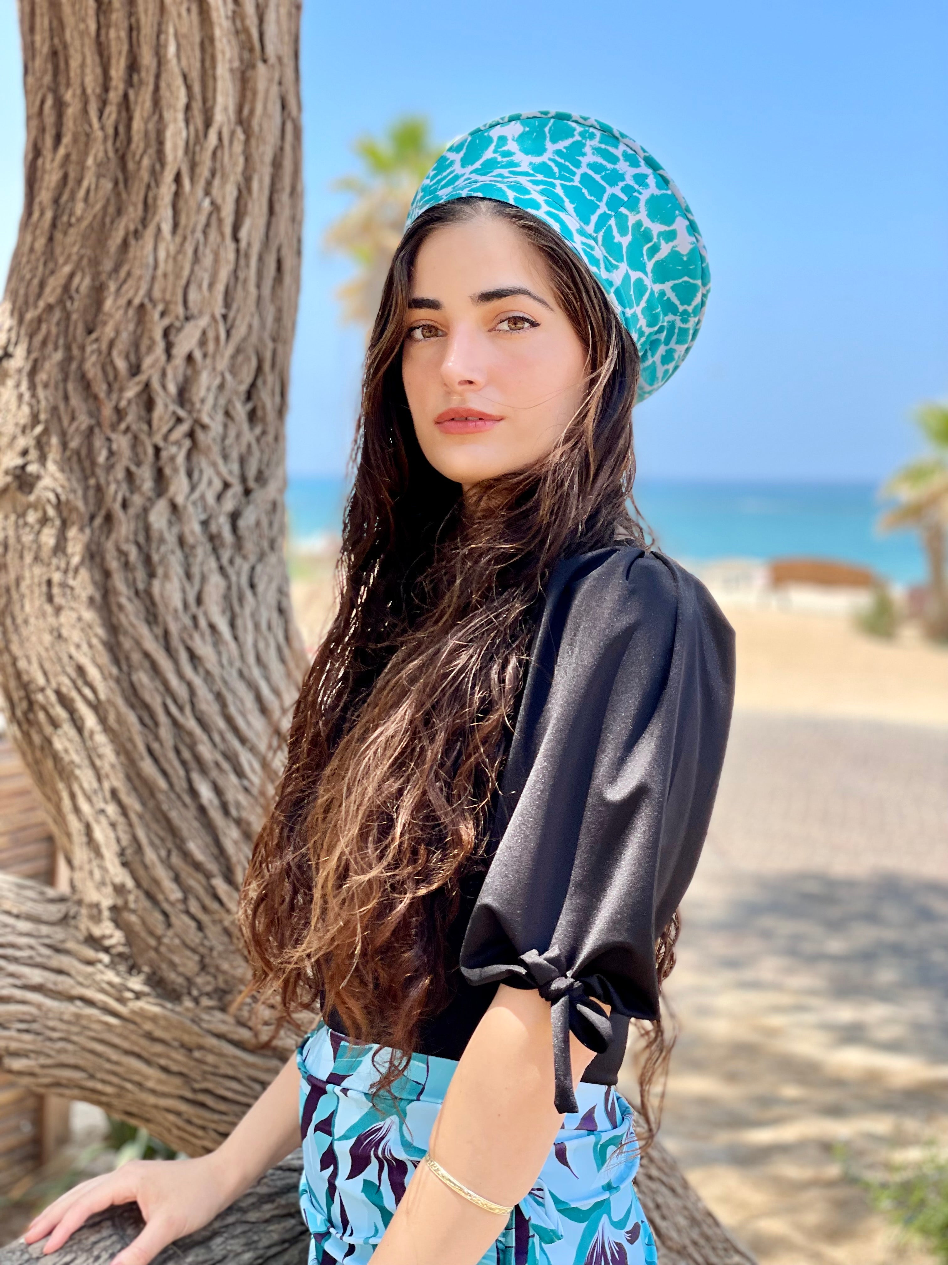 ⁨⁨כובע שיק קומפורט בגד-ים טורקיז⁩⁩