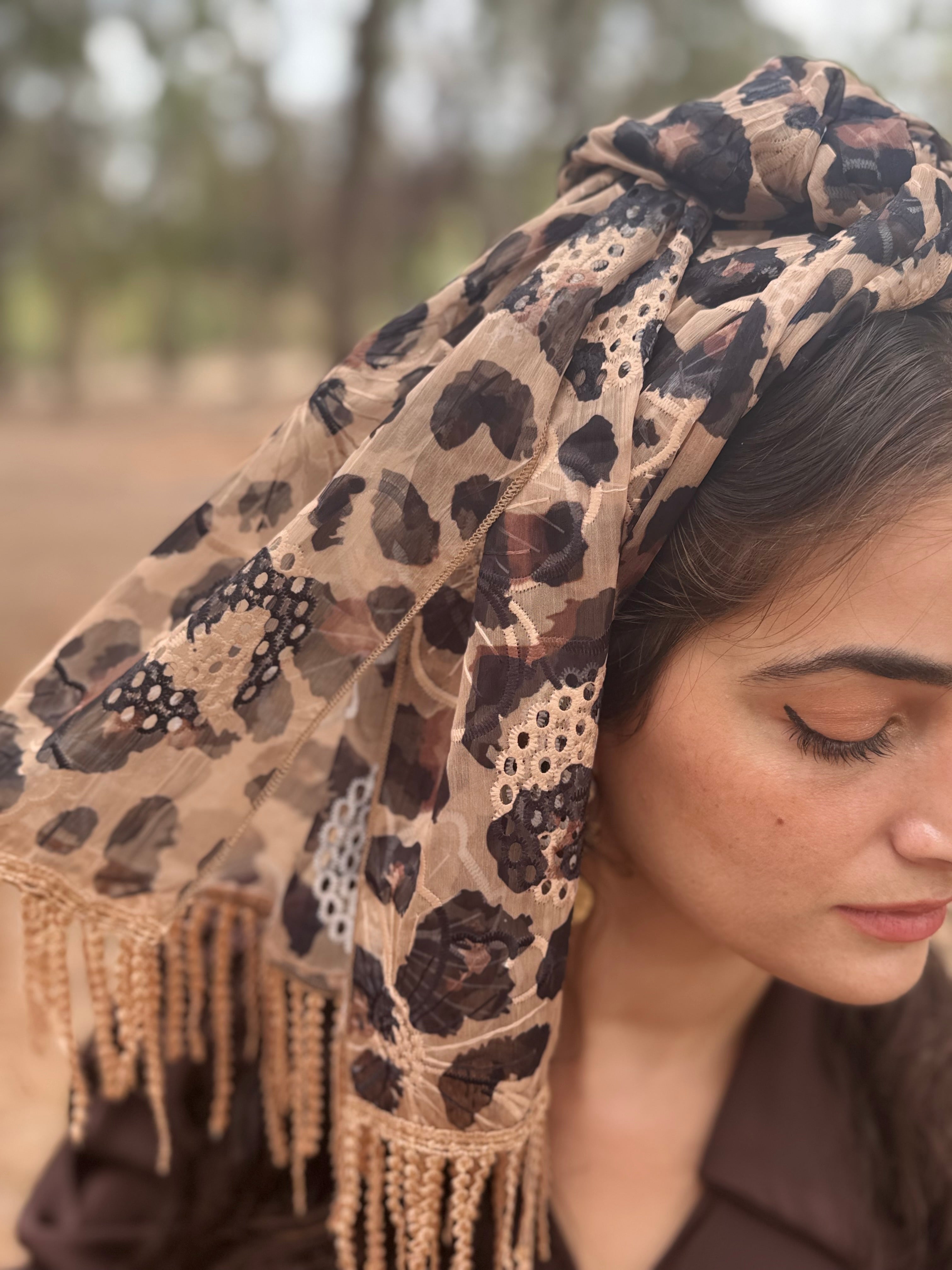 מטפחת פרינט מנומר חום לונג (7937016561840)