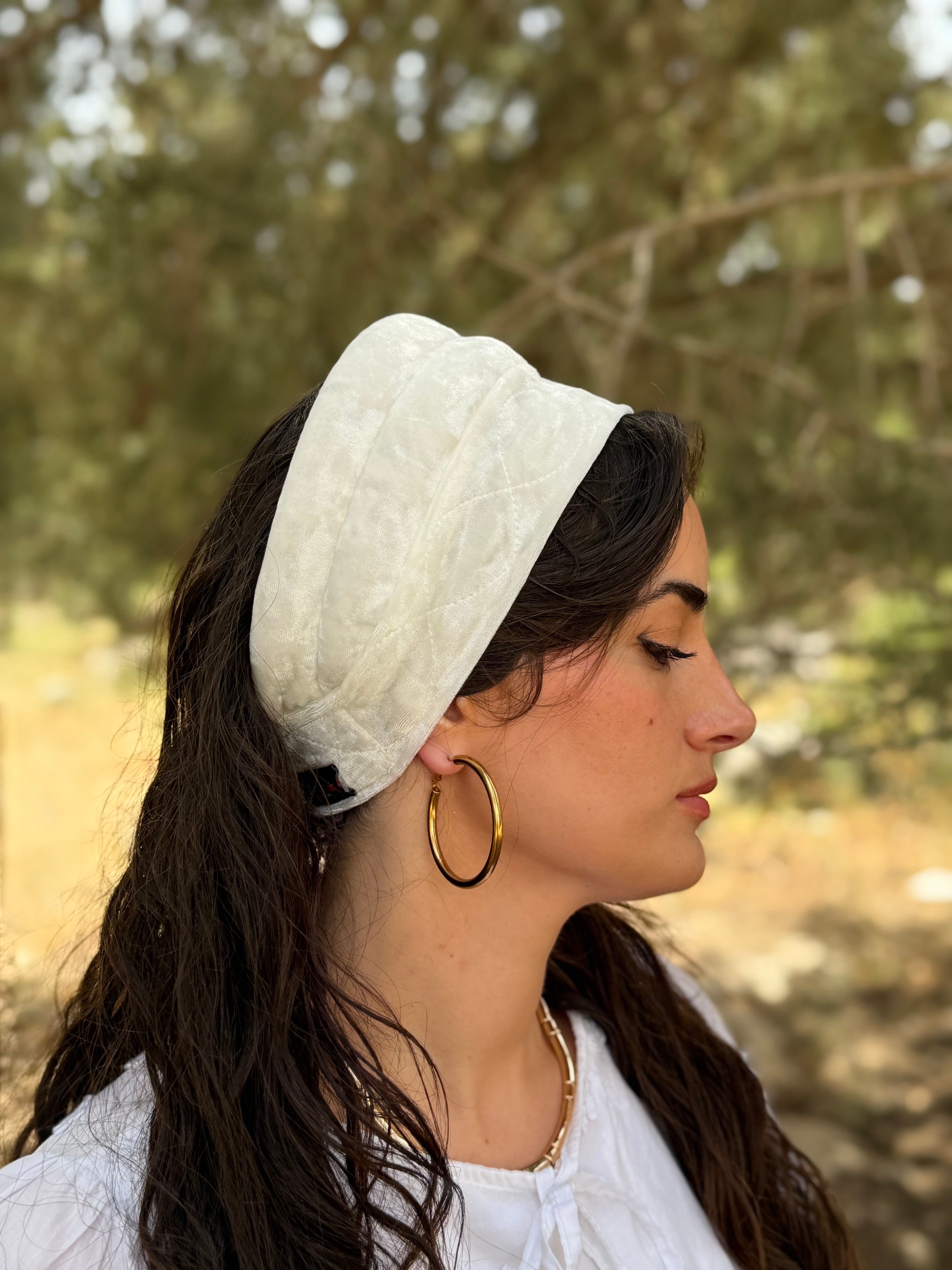 C1 בובי סקוץ' צר נפח רגיל לבן