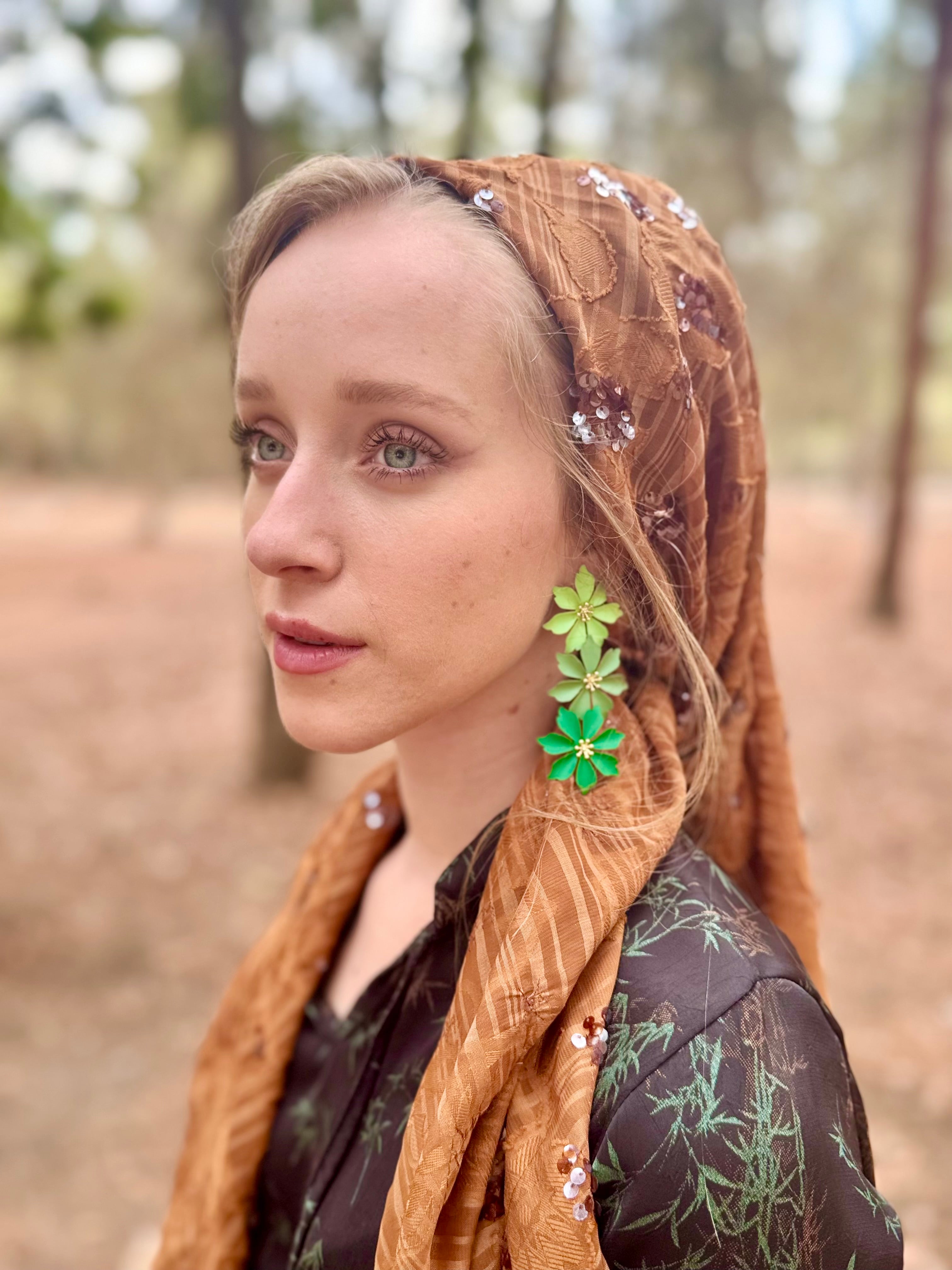 מטפחת ביוטי חמרה משולש (7936967147696) (7939463610544)