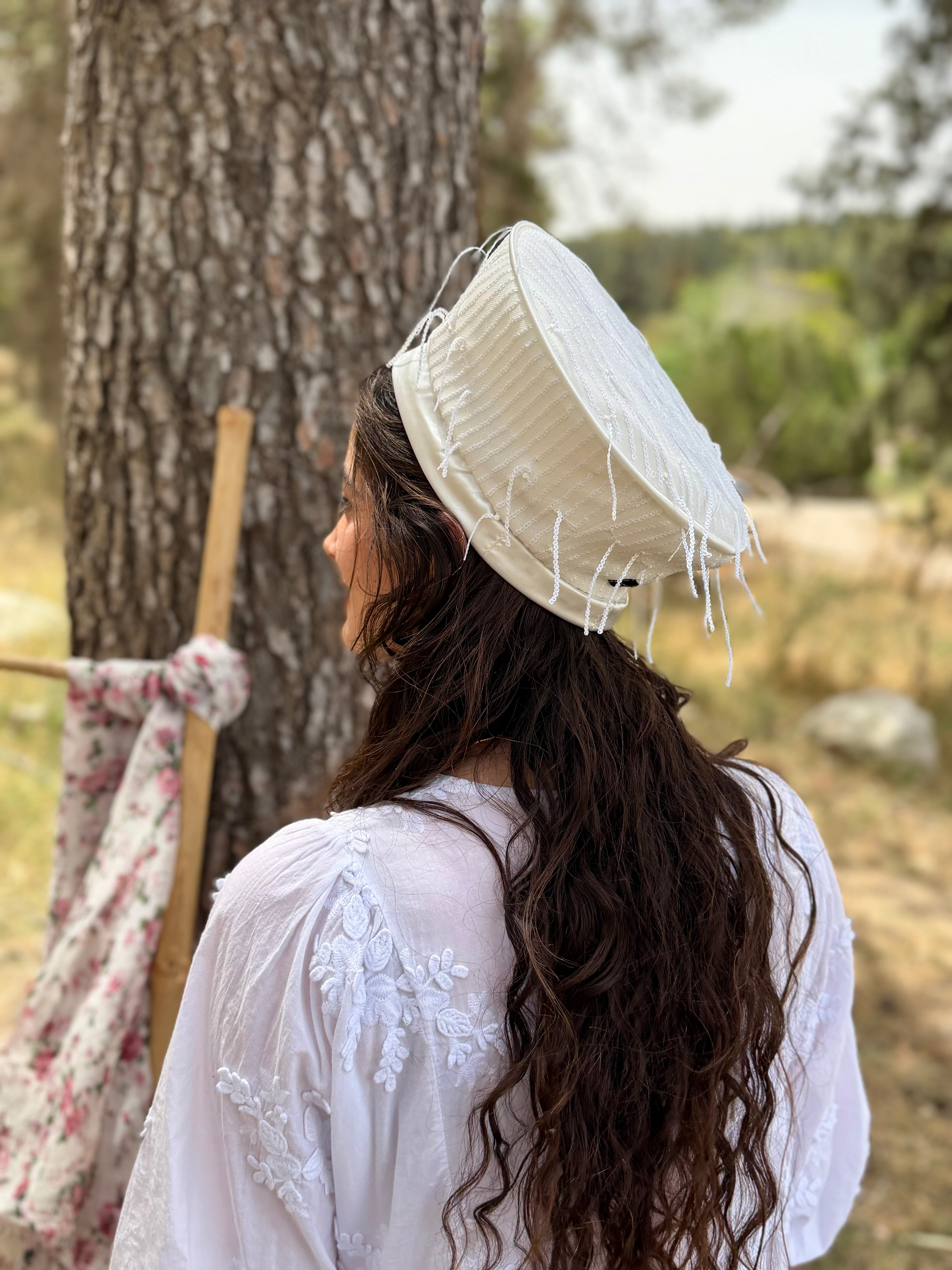 כובע שיק קומפורט פרנזים לבן