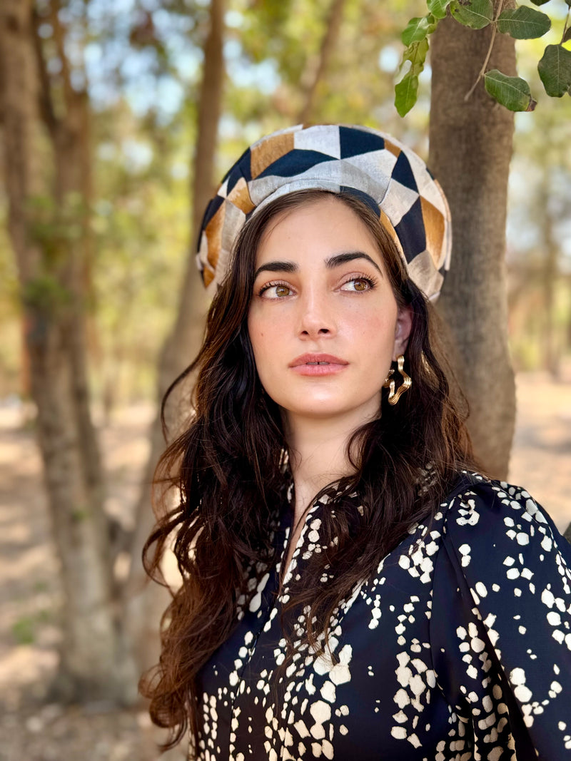 כובע שיק מעויינים קאמל אפור (7900037906608)