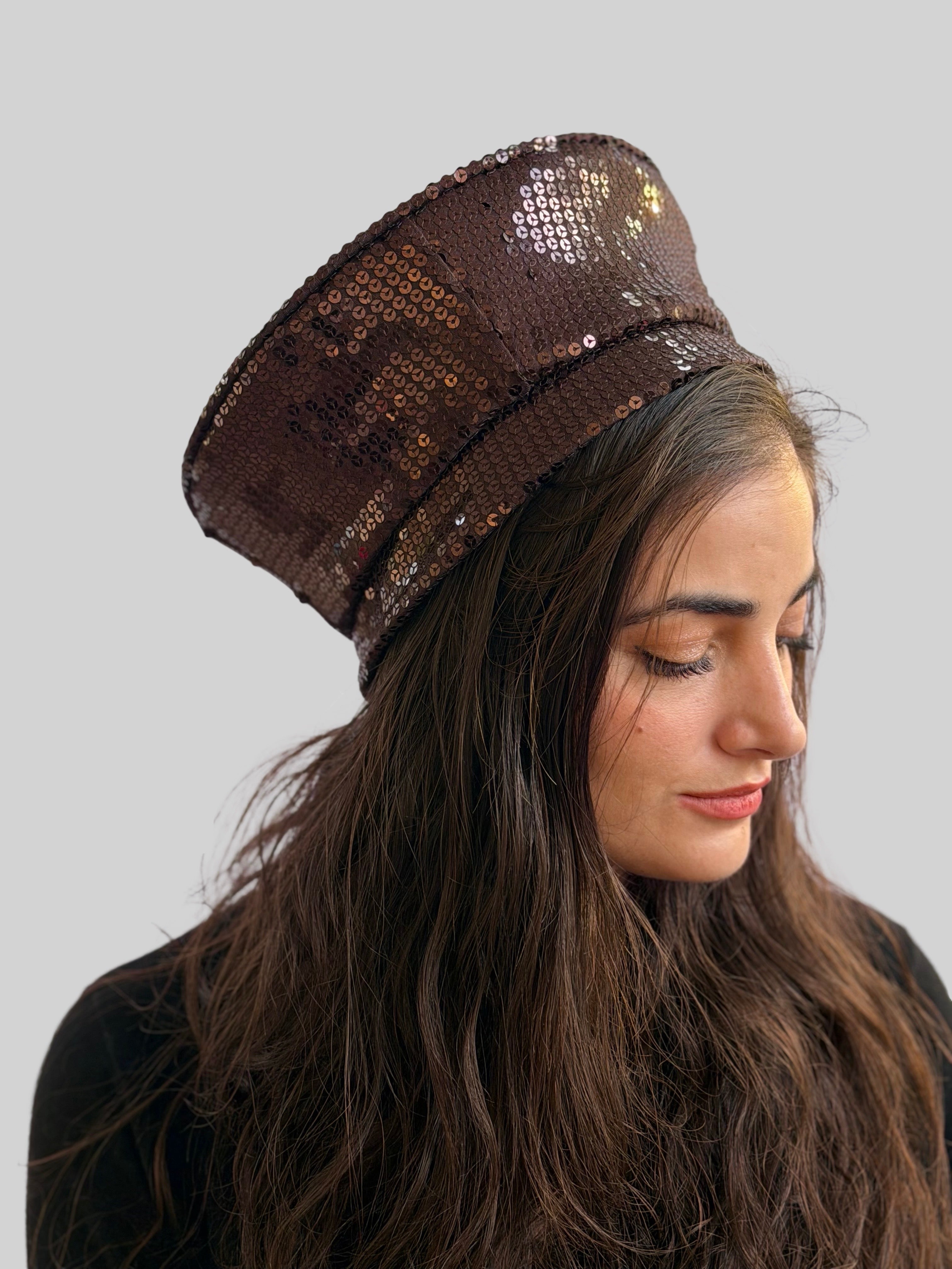 כובע שיק קומפורט פייטים חום