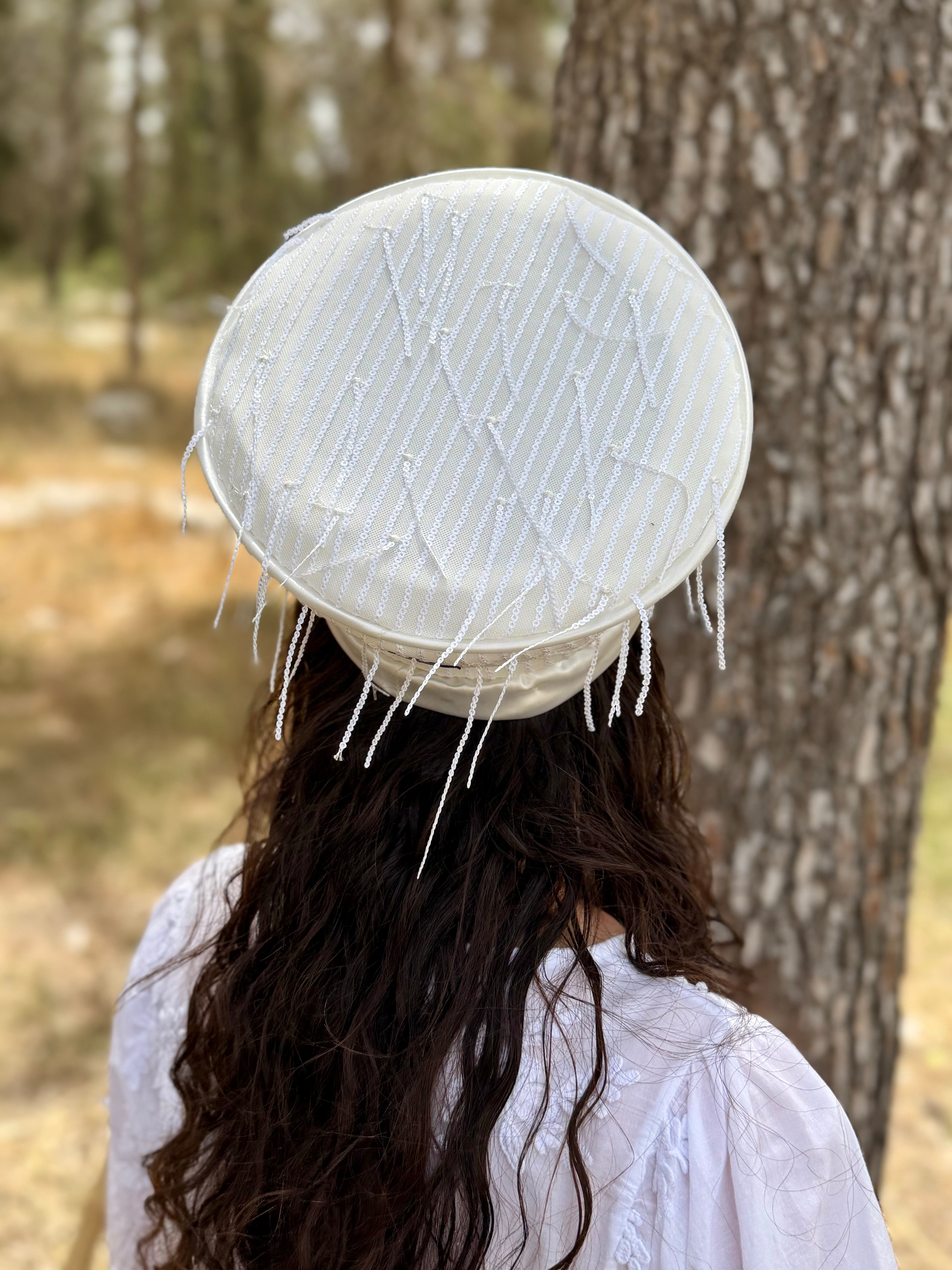 כובע שיק קומפורט פרנזים לבן