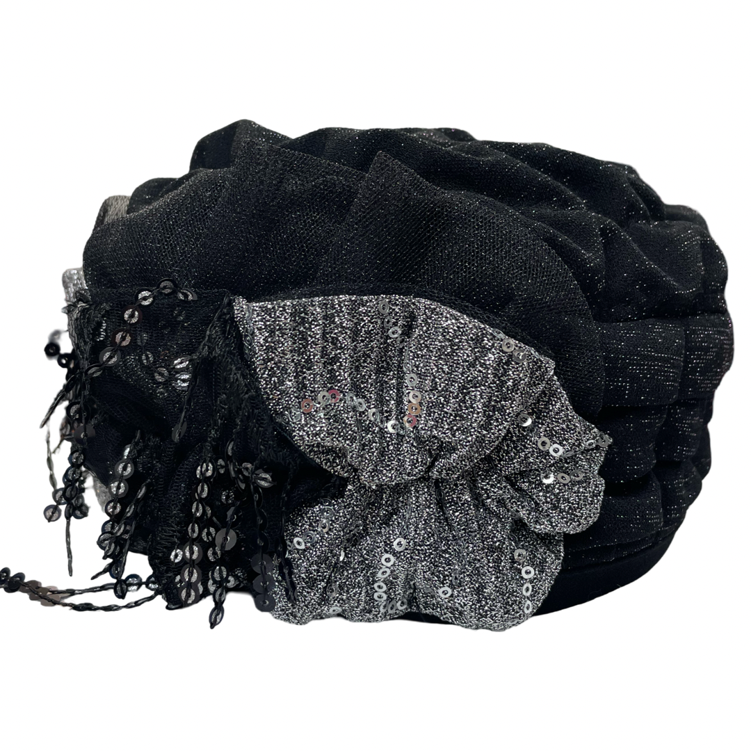 ⁨⁨⁨⁨⁨⁨⁨⁨⁨⁨⁨⁨⁨⁨⁨ברט מכווץ עלים כסופים