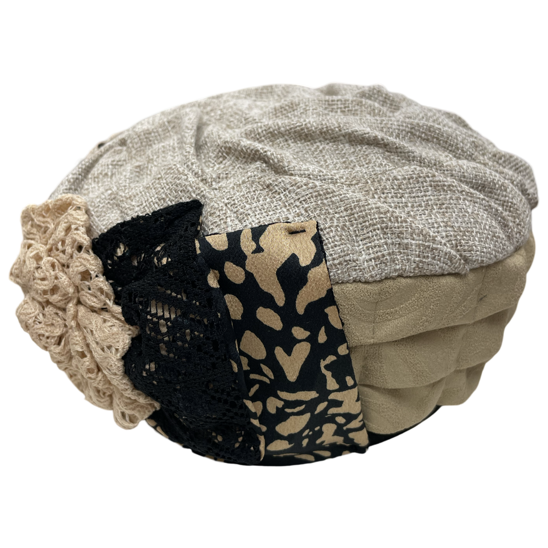 ⁨⁨⁨⁨⁨⁨⁨⁨⁨⁨⁨⁨⁨⁨⁨ברט מכווץ שושן בז׳ שחור (7817944039600)