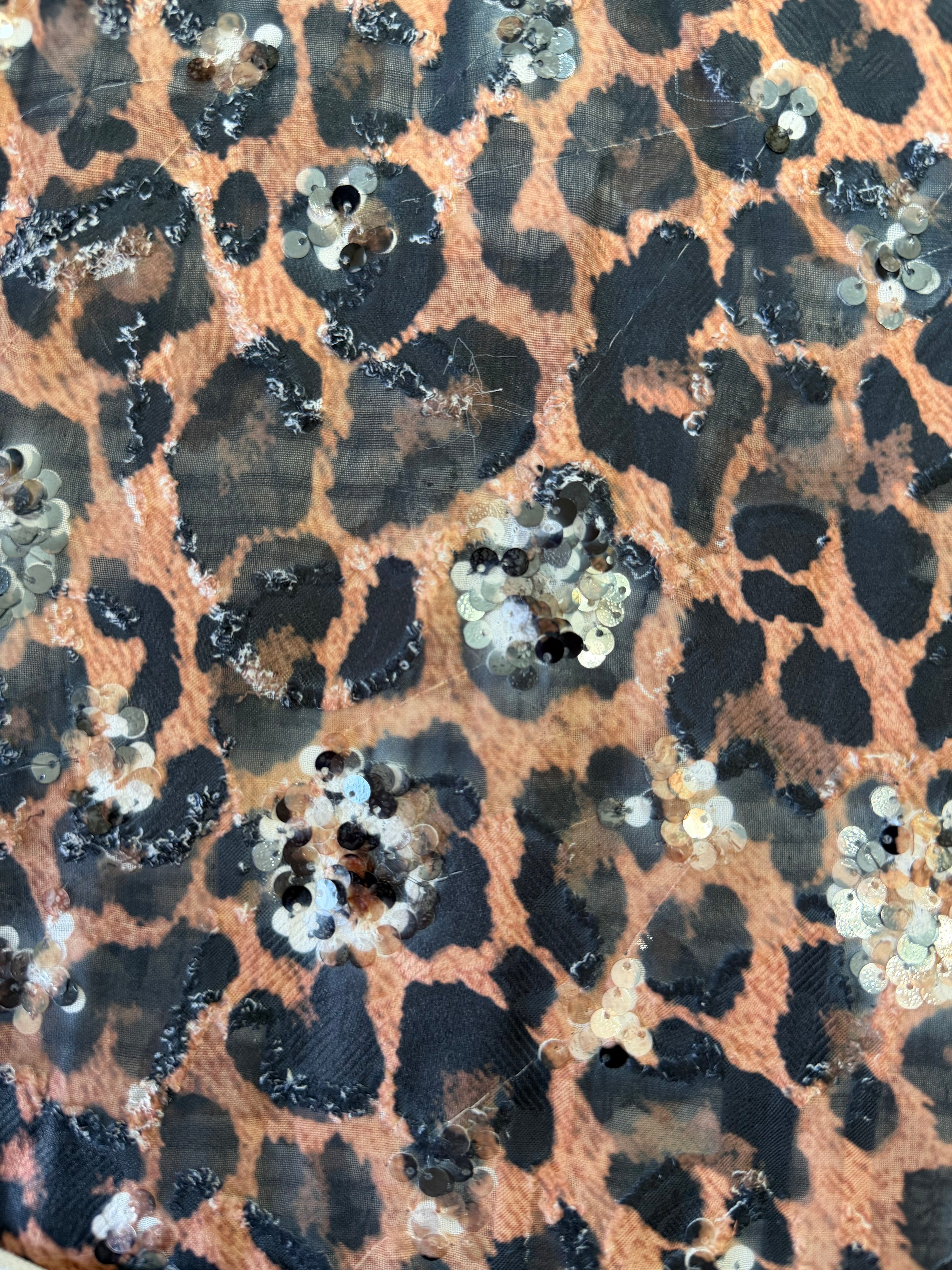 מטפחת צ׳ארם מנומרת לונג