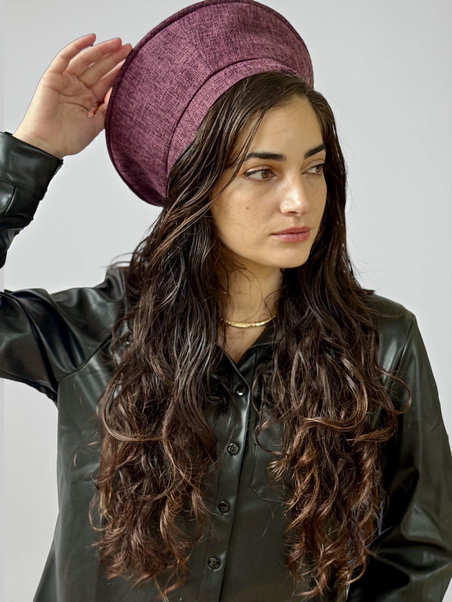 ⁨⁨⁨⁨⁨⁨⁨⁨⁨⁨⁨⁨⁨כובע שיק גובלן סגול חציל⁩⁩⁩⁩⁩⁩⁩⁩⁩⁩⁩⁩⁩⁩⁩