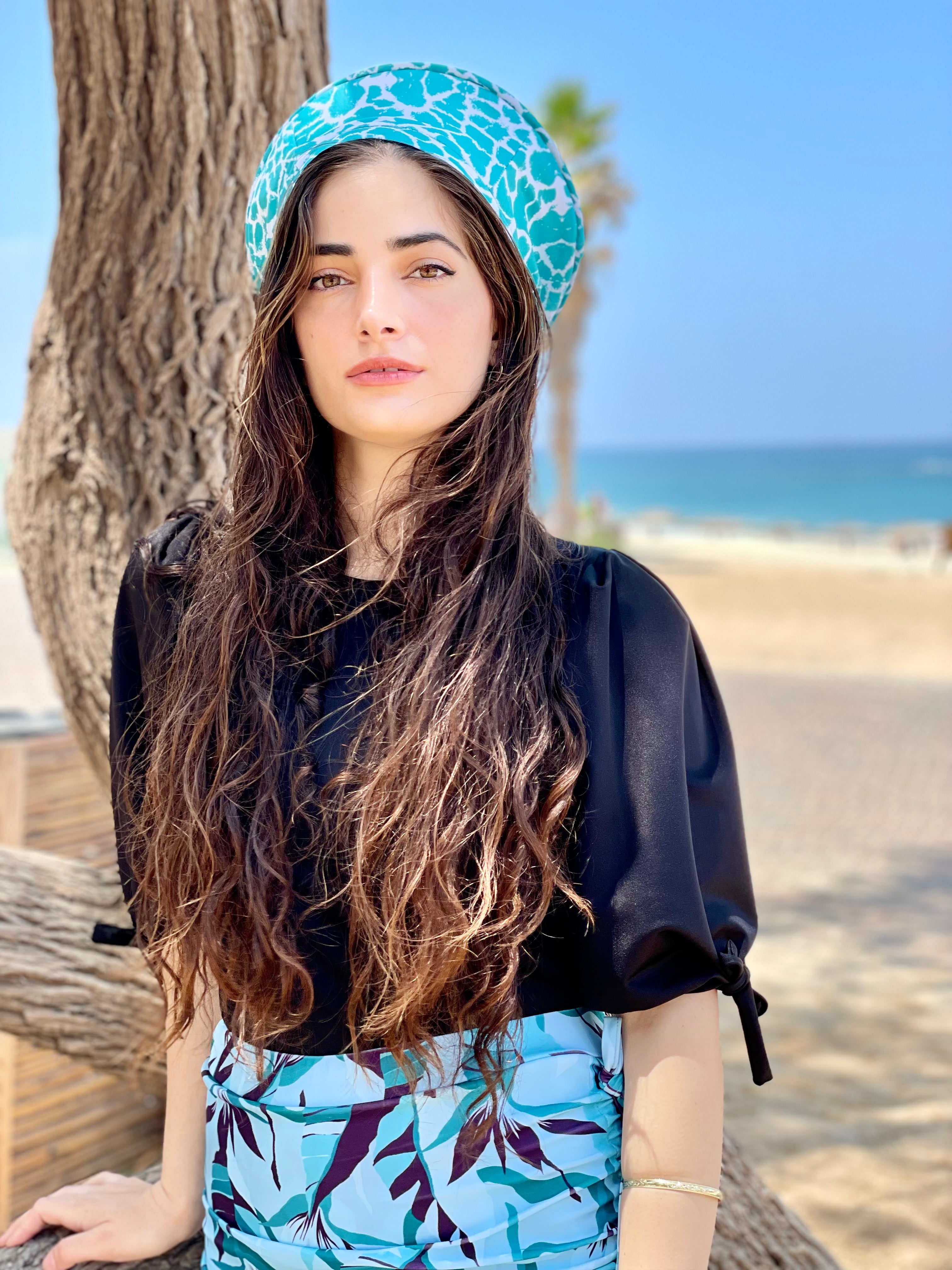 ⁨⁨כובע שיק קומפורט בגד-ים טורקיז⁩⁩