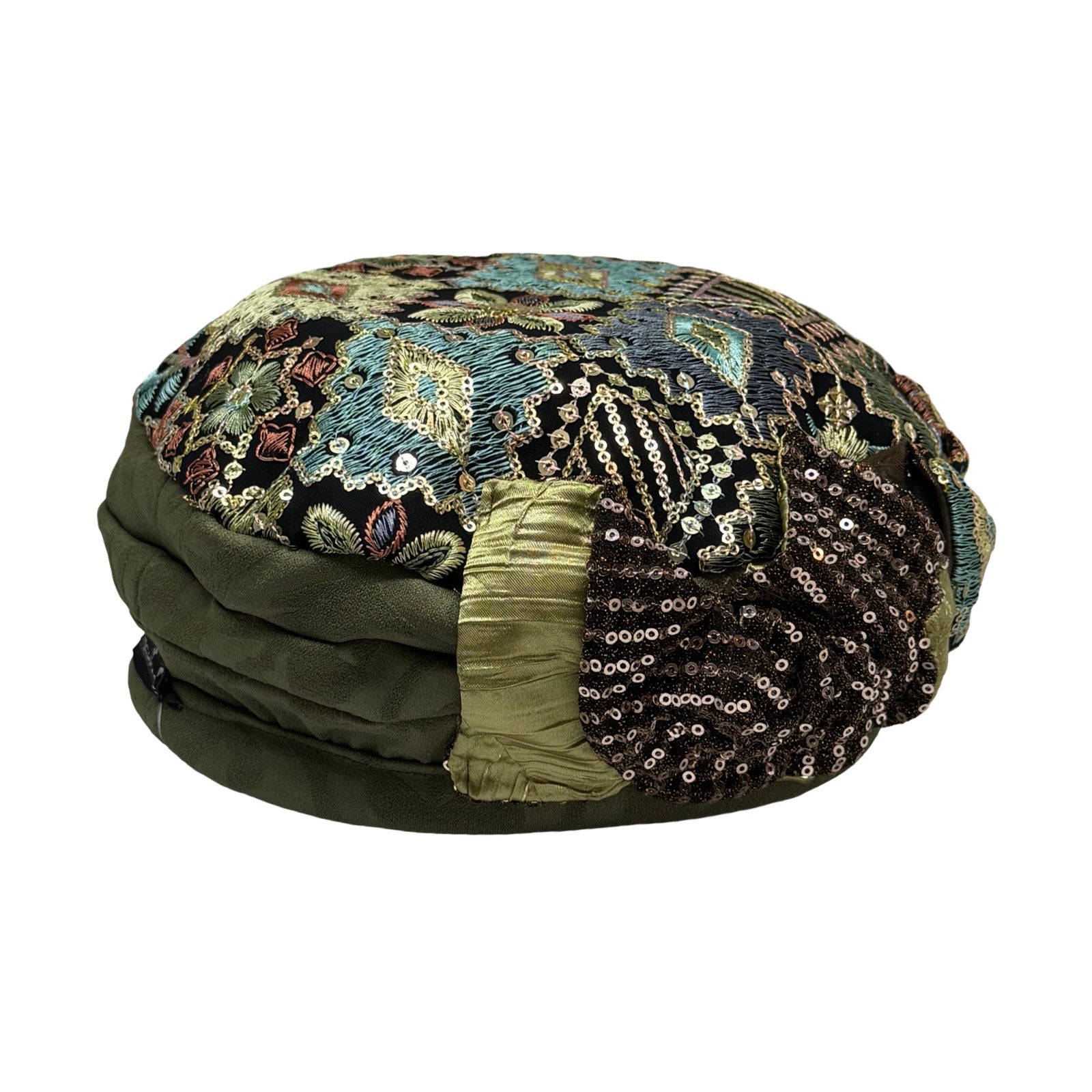 ברט קלאסי מקופלת רקום זהב ירוק