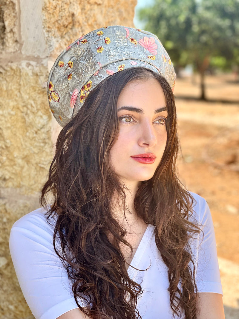 ⁨⁨⁨⁨⁨⁨⁨⁨⁨⁨⁨⁨⁨⁨כובע שיק רקום אפור⁩⁩⁩⁩⁩⁩⁩⁩⁩⁩⁩⁩⁩⁩ (7711348588720) (7711349571760)