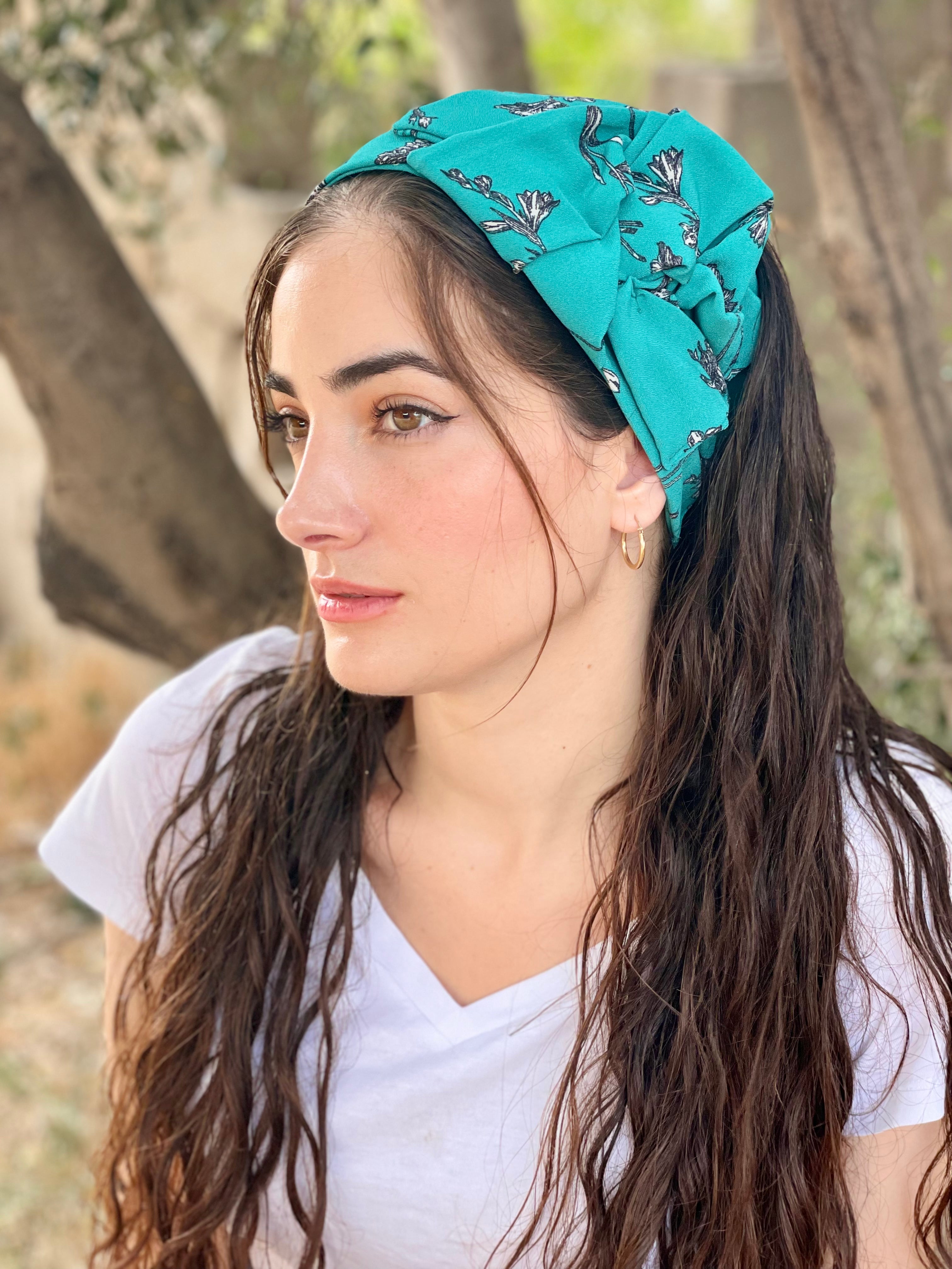 ⁨⁨⁨⁨⁨⁨⁨⁨⁨⁨סרט סקוץ׳ טורקיז פרחוני ⁩⁩⁩⁩⁩⁩⁩⁩⁩⁩ (7401084715184)