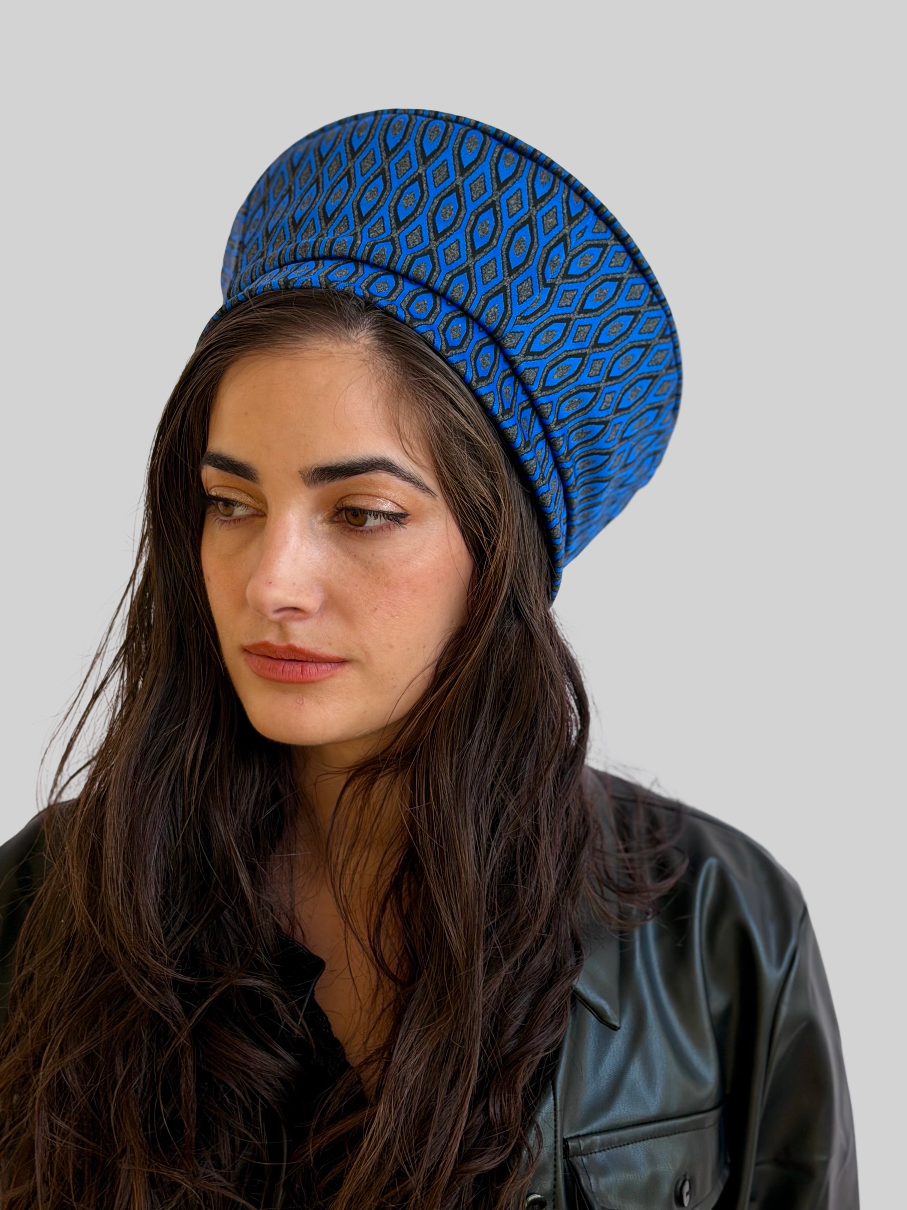 כובע שיק קומפורט גאומטרי כחול