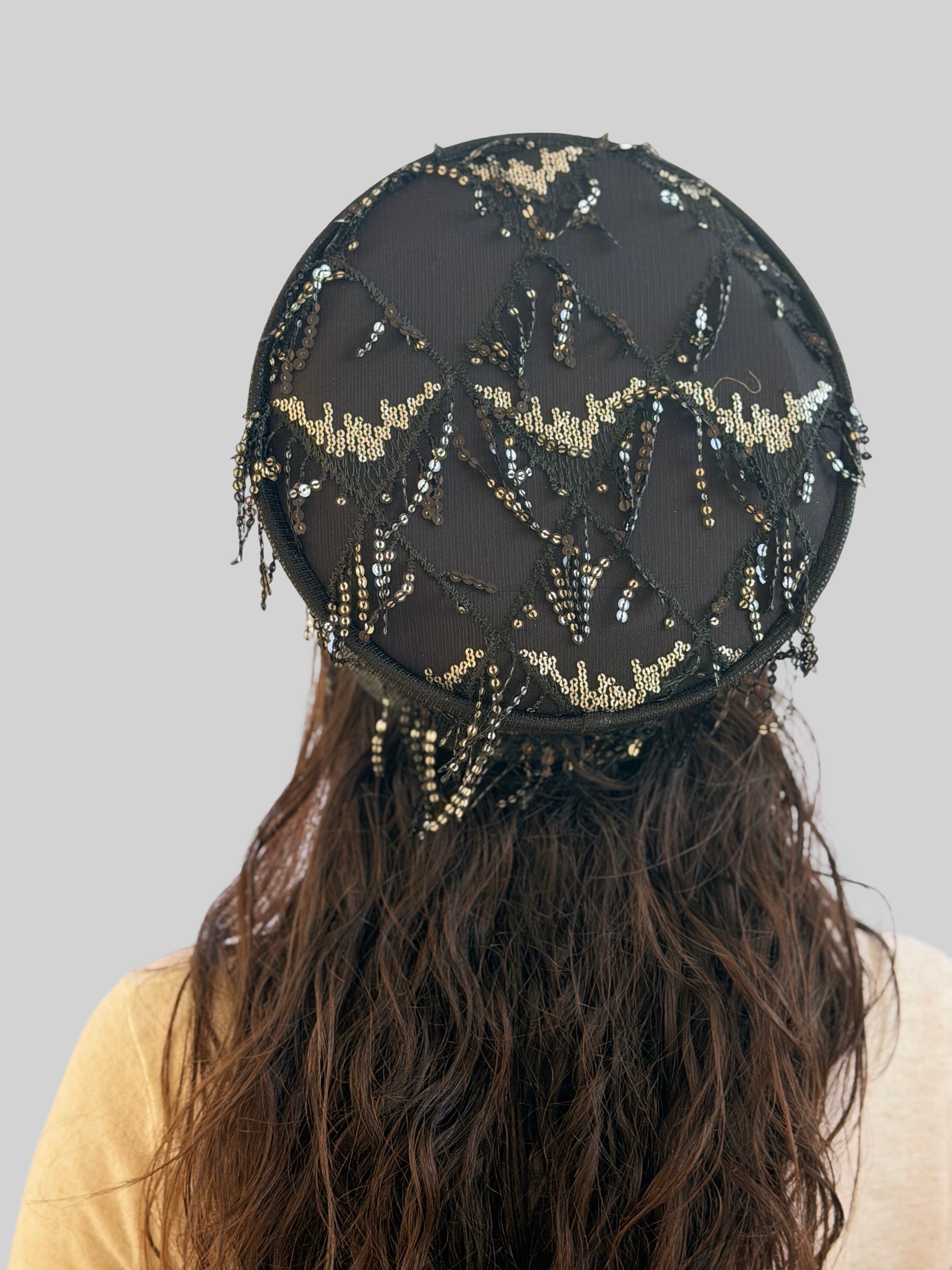 כובע שיק קומפורט פרנזים שחור כסוף