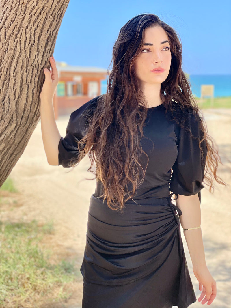 ⁨⁨⁨⁨⁨⁨⁨⁨⁨⁨⁨⁨⁨סט בגד ים לגונה חולצה+חצאית טייץ שחור ⁩⁩⁩⁩⁩⁩⁩⁩⁩⁩⁩⁩⁩ (7338797334704)