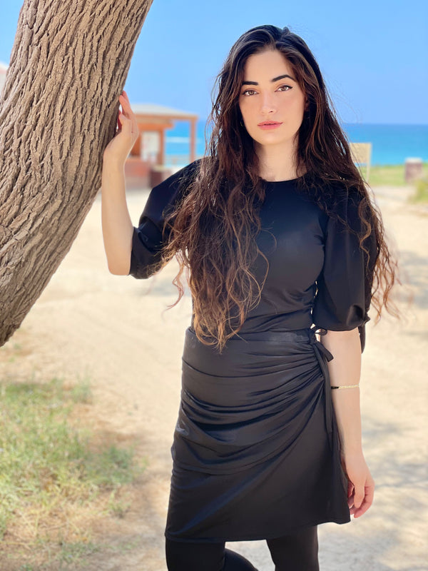 ⁨⁨⁨⁨⁨⁨⁨⁨⁨⁨⁨⁨⁨סט בגד ים לגונה חולצה+חצאית טייץ שחור ⁩⁩⁩⁩⁩⁩⁩⁩⁩⁩⁩⁩⁩ (7338797334704)