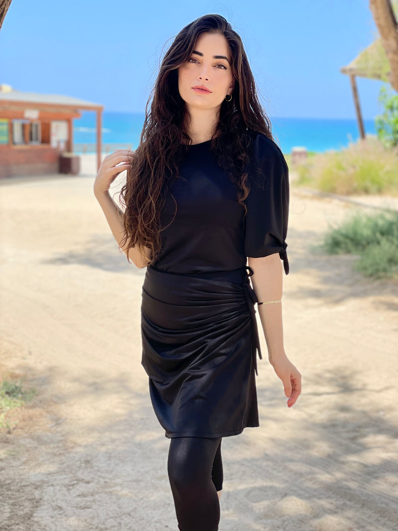 ⁨⁨⁨⁨⁨⁨⁨⁨⁨⁨⁨⁨⁨סט בגד ים לגונה חולצה+חצאית טייץ שחור ⁩⁩⁩⁩⁩⁩⁩⁩⁩⁩⁩⁩⁩ (7338797334704)