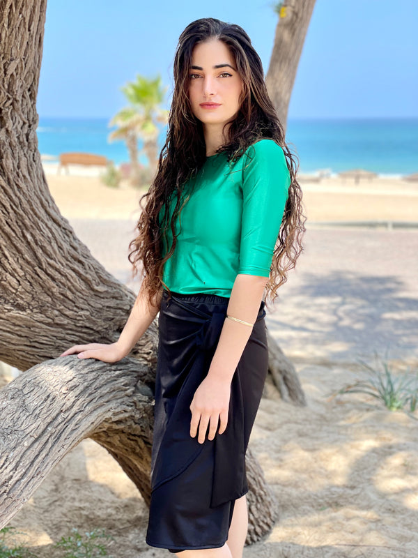 ⁨⁨⁨⁨⁨⁨⁨⁨⁨⁨סט בגד ים צדפות חולצה+חצאית טייץ ירוק שחור ⁩⁩⁩⁩⁩⁩⁩⁩⁩⁩ (7338562879664)