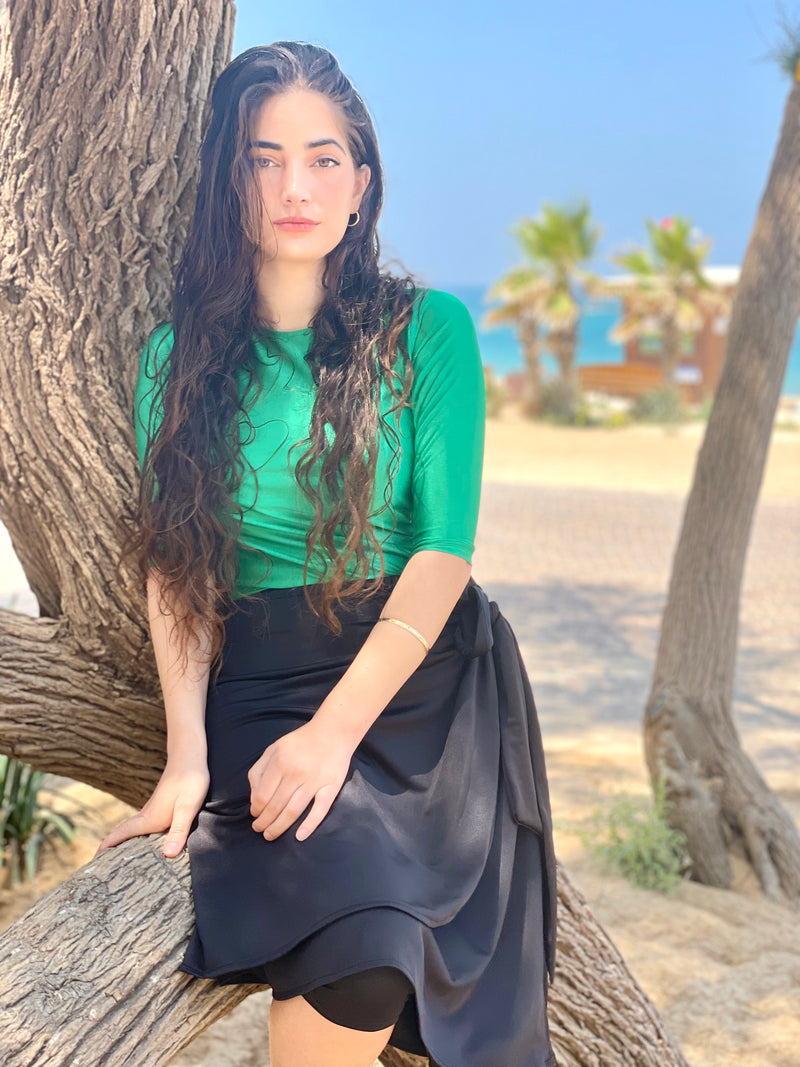 ⁨⁨⁨⁨⁨⁨⁨⁨⁨⁨סט בגד ים צדפות חולצה+חצאית טייץ ירוק שחור ⁩⁩⁩⁩⁩⁩⁩⁩⁩⁩ (7338562879664)