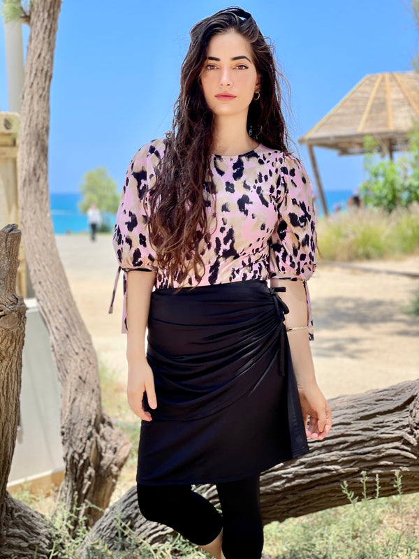 ⁨⁨⁨⁨⁨⁨⁨⁨⁨⁨⁨⁨⁨⁨סט בגד ים לגונה חולצה+חצאית טייץ מנומר ורוד ⁩⁩⁩⁩⁩⁩⁩⁩⁩⁩⁩⁩⁩⁩ (7338799235248)